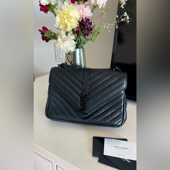 Selling YSL bag
Good condition, used less than 8times - Picture 2 of 10